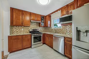 53 Holly St, Yonkers, NY 10704 - Photo 5