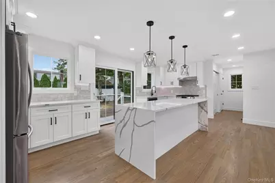 238 N Oak Street, Massapequa, NY 11758 - Photo 17