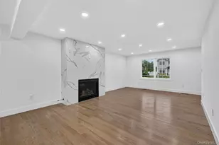 238 N Oak St, Massapequa, NY 11758 - Photo 13