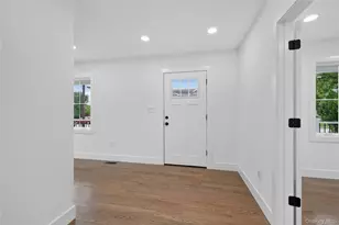 238 N Oak St, Massapequa, NY 11758 - Photo 11
