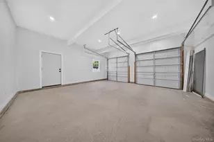 139 Miller Ave, Amityville, NY 11701 - Photo 27