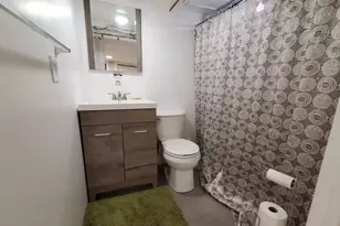 42-05 249th St, Little Neck, NY 11363 - Photo 21
