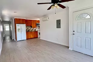 42-05 249th St, Little Neck, NY 11363 - Photo 13