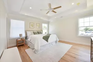 44 Bell St, Valley Stream, NY 11580 - Photo 15