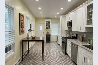 160-06 111th Avenue, Jamaica, NY 11433 - Photo 5
