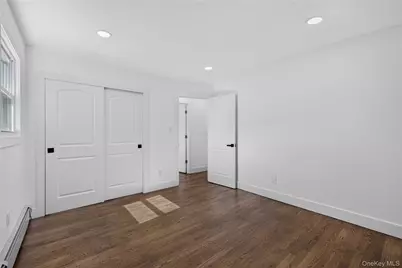 42 Crestwood Lane, Farmingville, NY 11738 - Photo 27