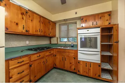 72 Twin Avenue, Spring Valley, NY 10977 - Photo 5