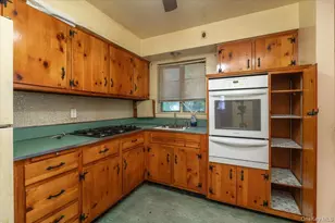 72 Twin Ave, Spring Valley, NY 10977 - Photo 5