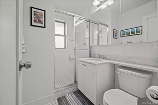 2500 Johnson Ave, Bronx, NY 10463 - Photo 13
