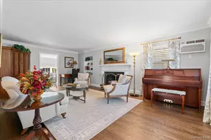 96 Huntington Rd, Garden City, NY 11530 - Photo 3