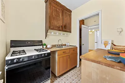 35-35 75th Street #522, Jackson Heights, NY 11372 - Photo 9