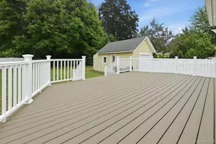 991 Cottage Pl, Baldwin, NY 11510 - Photo 23