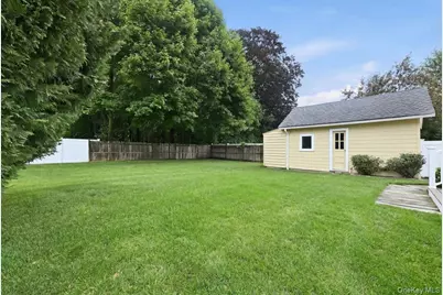 991 Cottage Place, Baldwin, NY 11510 - Photo 29