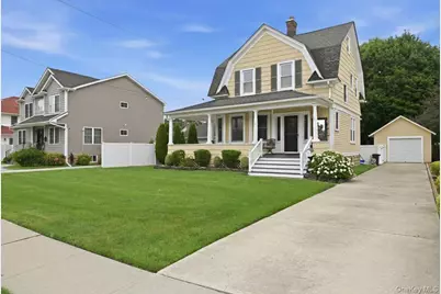 991 Cottage Place, Baldwin, NY 11510 - Photo 3