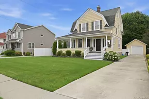 991 Cottage Pl, Baldwin, NY 11510 - Photo 3