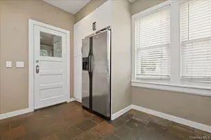 991 Cottage Pl, Baldwin, NY 11510 - Photo 15