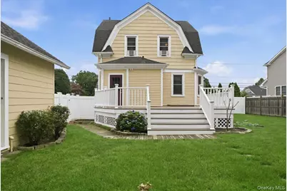 991 Cottage Place, Baldwin, NY 11510 - Photo 31