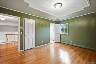 30 Harriet Dr, Syosset, NY 11791 - Photo 15