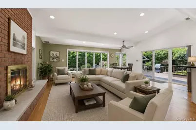 30 Harriet Drive, Syosset, NY 11791 - Photo 5