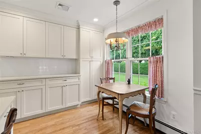 31 Joyces Way, Bay Shore, NY 11706 - Photo 5