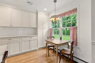 31 Joyces Way, Bay Shore, NY 11706 - Photo 5