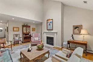 31 Joyces Way, Bay Shore, NY 11706 - Photo 11