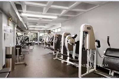 15038 Union Turnpike #8M, Flushing, NY 11367 - Photo 9