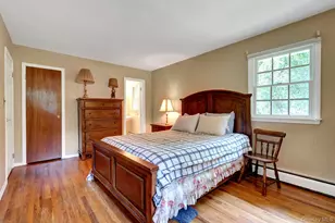 9 Pleasant Dr, East Setauket, NY 11733 - Photo 23