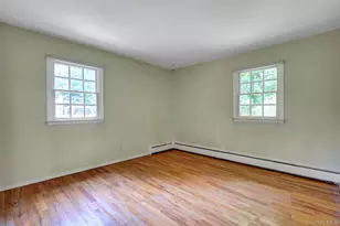 9 Pleasant Dr, East Setauket, NY 11733 - Photo 25