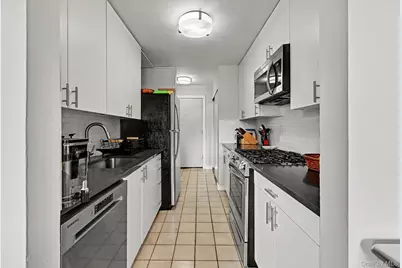 352 Central Park Avenue #D11, Scarsdale, NY 10583 - Photo 3