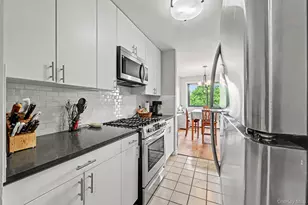 352 Central Park Ave, Scarsdale, NY 10583 - Photo 7