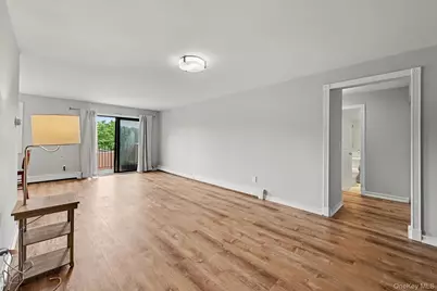 352 Central Park Avenue #D11, Scarsdale, NY 10583 - Photo 13
