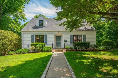 55 Argyle Road, Scarsdale, NY 10583 - Photo 1