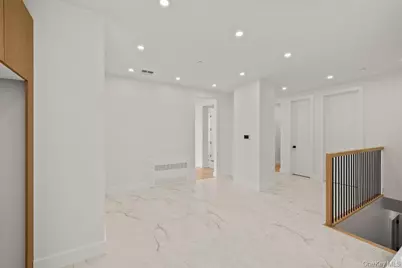 50 Remsen Avenue #111, Monsey, NY 10952 - Photo 9