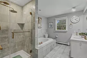 91 MacGregor Ave, Roslyn Heights, NY 11577 - Photo 21