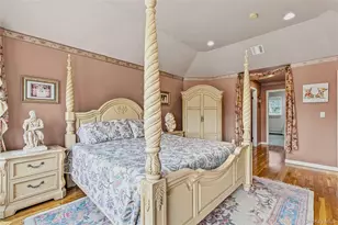91 MacGregor Ave, Roslyn Heights, NY 11577 - Photo 19