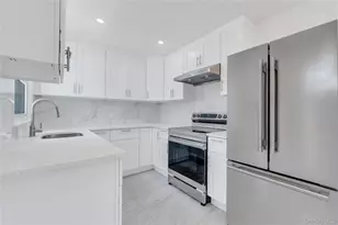 61 Herbert Cir, Patchogue, NY 11772 - Photo 11
