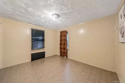 91 E Milton Street, Freeport, NY 11520 - Photo 27