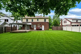 91 E Milton St, Freeport, NY 11520 - Photo 13