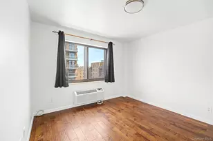 31-38 137th St, Flushing, NY 11354 - Photo 7