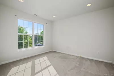 427 Vassar Place, Fishkill, NY 12524 - Photo 27