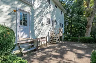 7 Locust St, Glen Head, NY 11545 - Photo 9