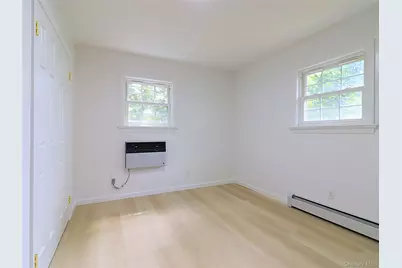 7 Locust Street, Glen Head, NY 11545 - Photo 23