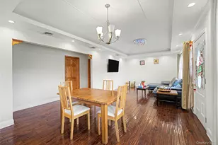 100 Memphis Ave, Floral Park, NY 11001 - Photo 7