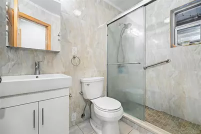 100 Memphis Avenue, Floral Park, NY 11001 - Photo 11