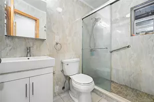 100 Memphis Ave, Floral Park, NY 11001 - Photo 11