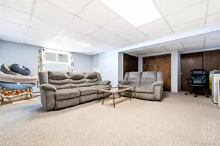 140 Intervale Ave, Farmingdale, NY 11735 - Photo 23