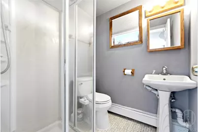 140 Intervale Avenue, Farmingdale, NY 11735 - Photo 27