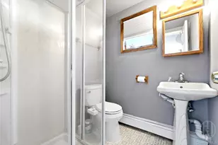 140 Intervale Ave, Farmingdale, NY 11735 - Photo 27