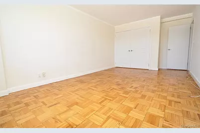 1853 Central Park Avenue #3F, Yonkers, NY 10710 - Photo 27